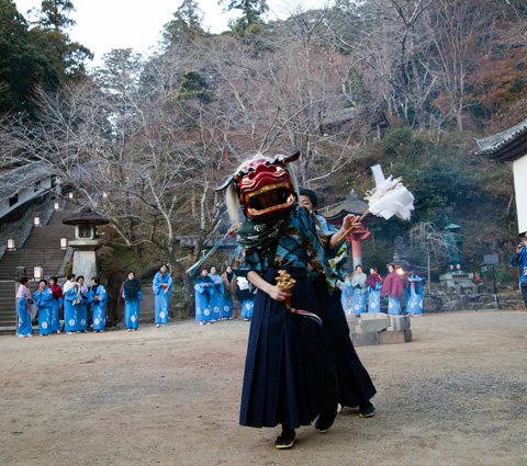 丹生の里行灯点灯式
