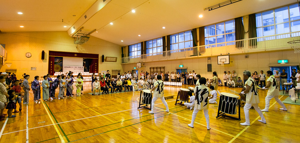 伊勢市・熊野街道(上地町)行灯点灯式